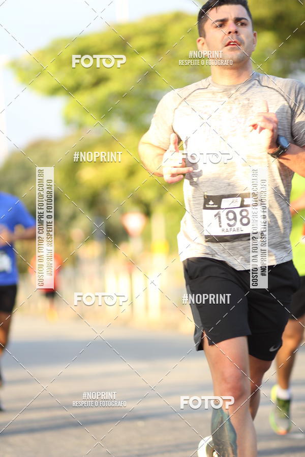 Buy your photos of the eventSantander Track&Field Run Series - Cidade Center Norte on Fotop