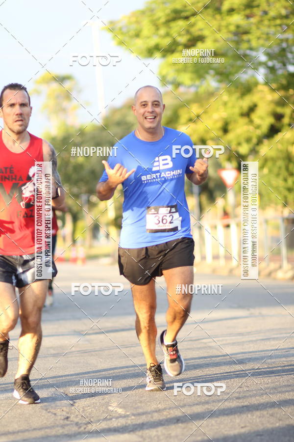 Buy your photos of the eventSantander Track&Field Run Series - Cidade Center Norte on Fotop