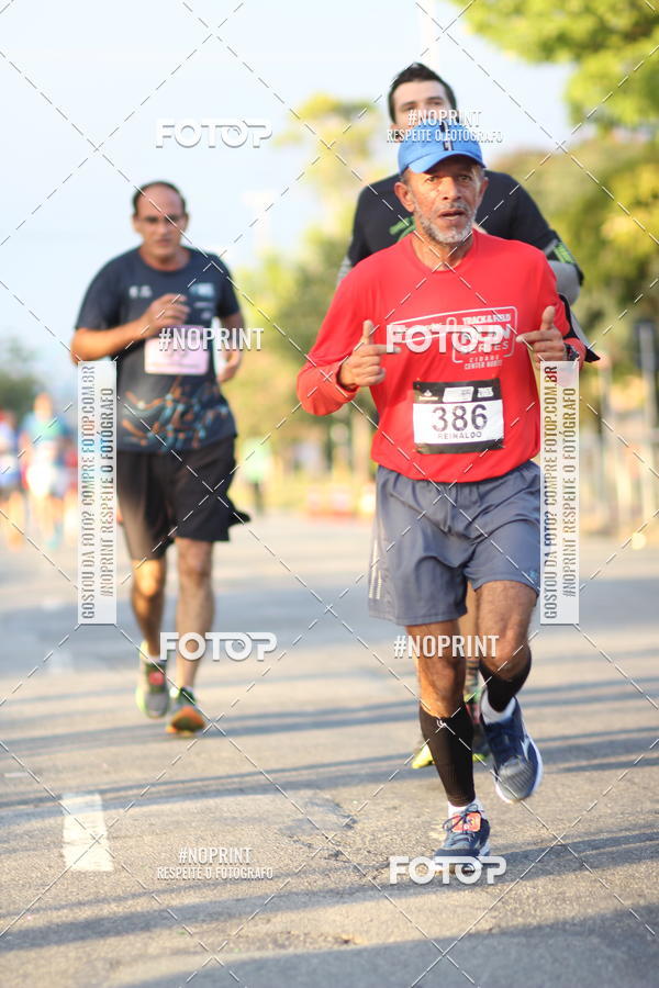 Buy your photos of the eventSantander Track&Field Run Series - Cidade Center Norte on Fotop