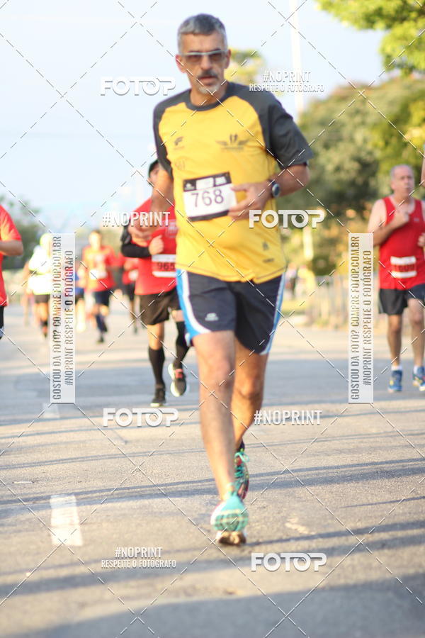 Buy your photos of the eventSantander Track&Field Run Series - Cidade Center Norte on Fotop