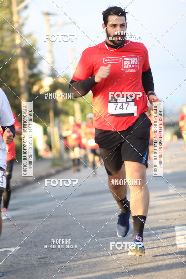 Buy your photos of the eventSantander Track&Field Run Series - Cidade Center Norte on Fotop
