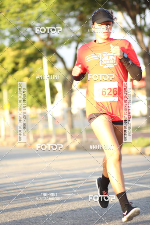 Buy your photos of the eventSantander Track&Field Run Series - Cidade Center Norte on Fotop