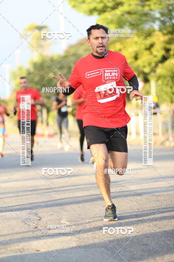Buy your photos of the eventSantander Track&Field Run Series - Cidade Center Norte on Fotop