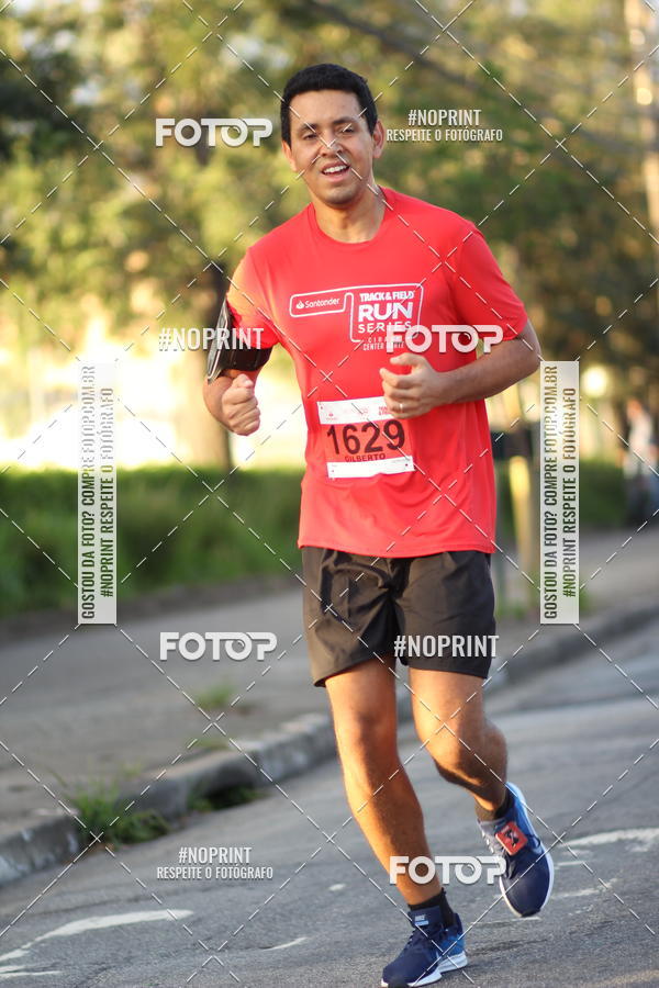 Buy your photos of the eventSantander Track&Field Run Series - Cidade Center Norte on Fotop