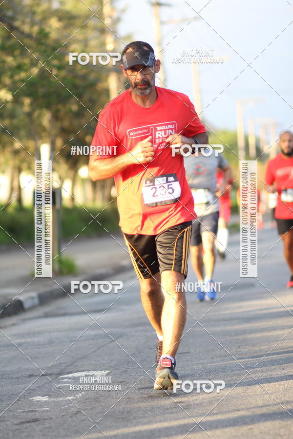 Buy your photos of the eventSantander Track&Field Run Series - Cidade Center Norte on Fotop