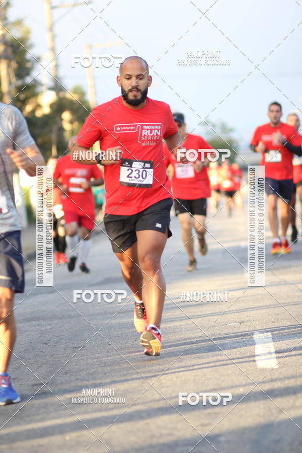Buy your photos of the eventSantander Track&Field Run Series - Cidade Center Norte on Fotop