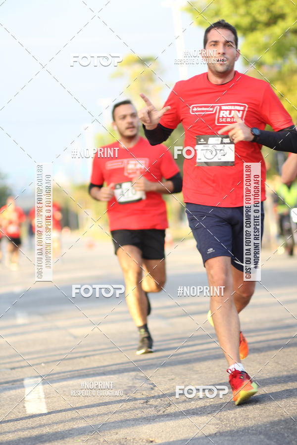 Buy your photos of the eventSantander Track&Field Run Series - Cidade Center Norte on Fotop