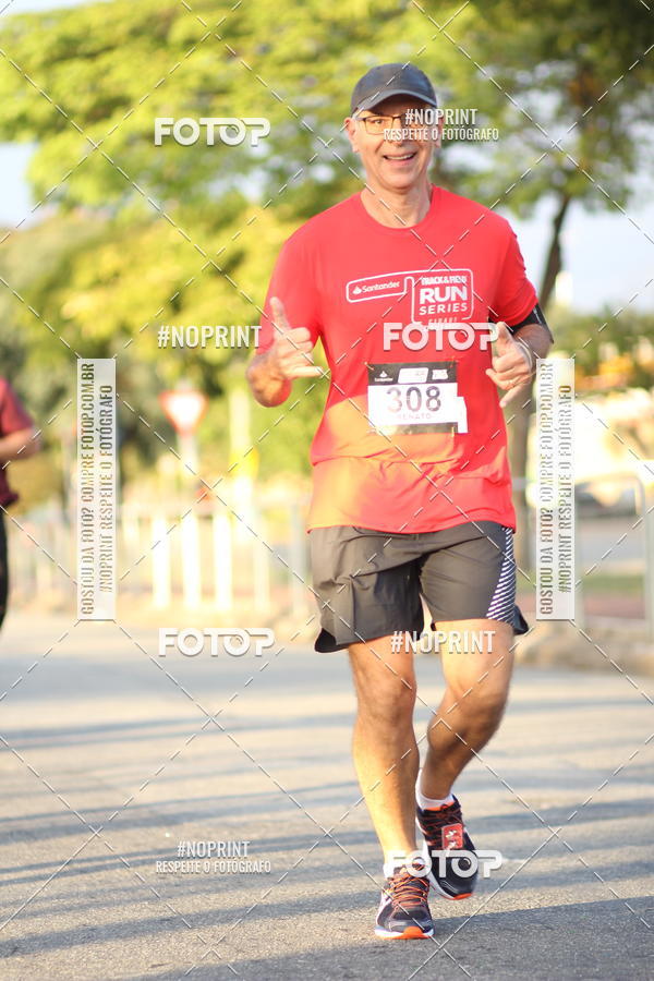 Buy your photos of the eventSantander Track&Field Run Series - Cidade Center Norte on Fotop