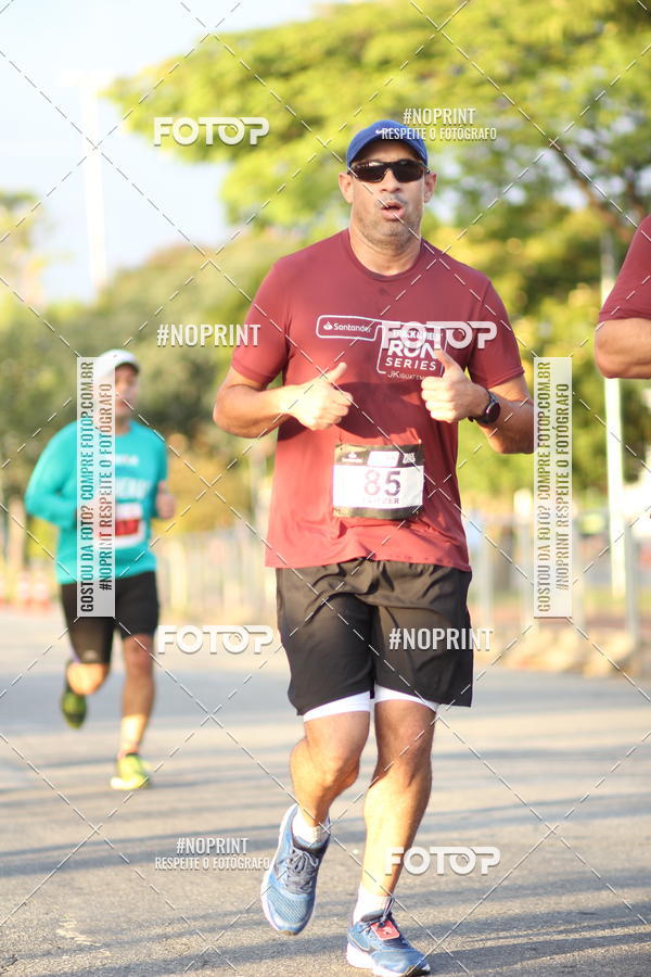 Buy your photos of the eventSantander Track&Field Run Series - Cidade Center Norte on Fotop