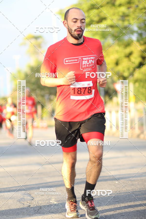 Buy your photos of the eventSantander Track&Field Run Series - Cidade Center Norte on Fotop