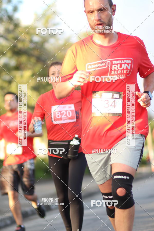 Buy your photos of the eventSantander Track&Field Run Series - Cidade Center Norte on Fotop
