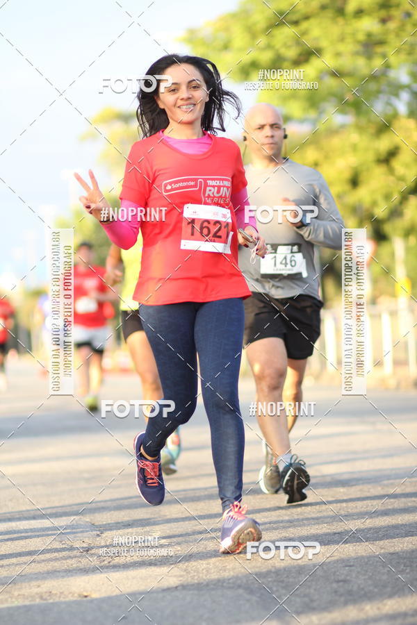 Buy your photos of the eventSantander Track&Field Run Series - Cidade Center Norte on Fotop