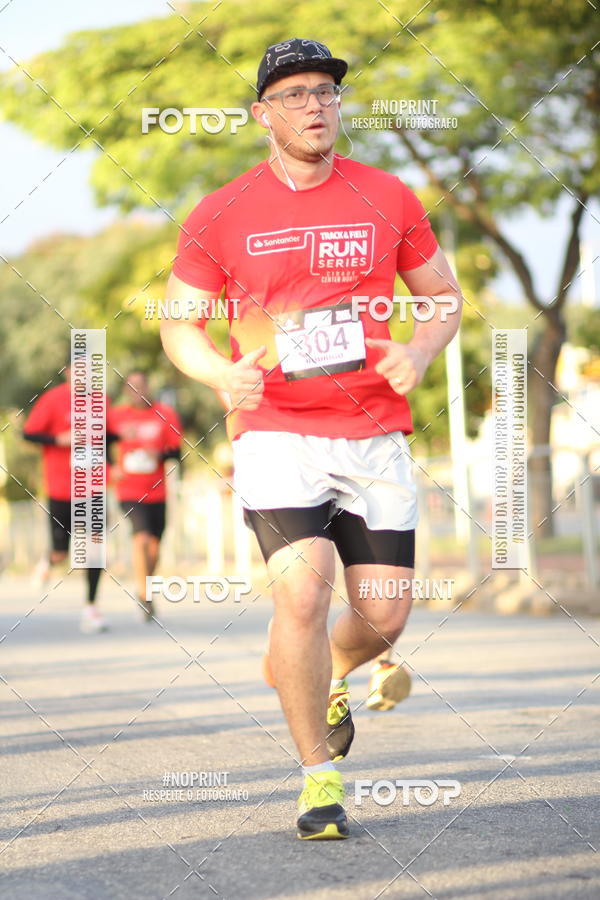 Buy your photos of the eventSantander Track&Field Run Series - Cidade Center Norte on Fotop