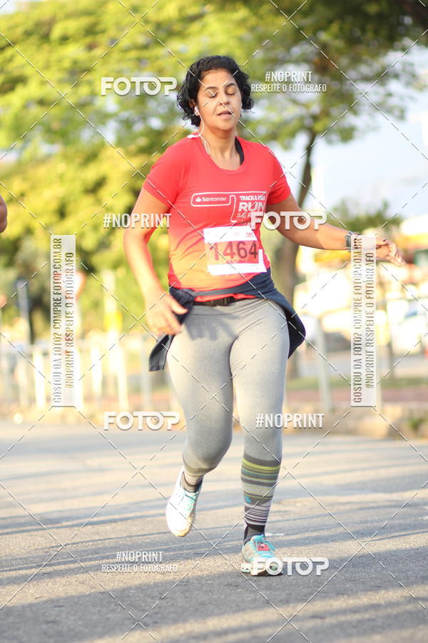 Buy your photos of the eventSantander Track&Field Run Series - Cidade Center Norte on Fotop