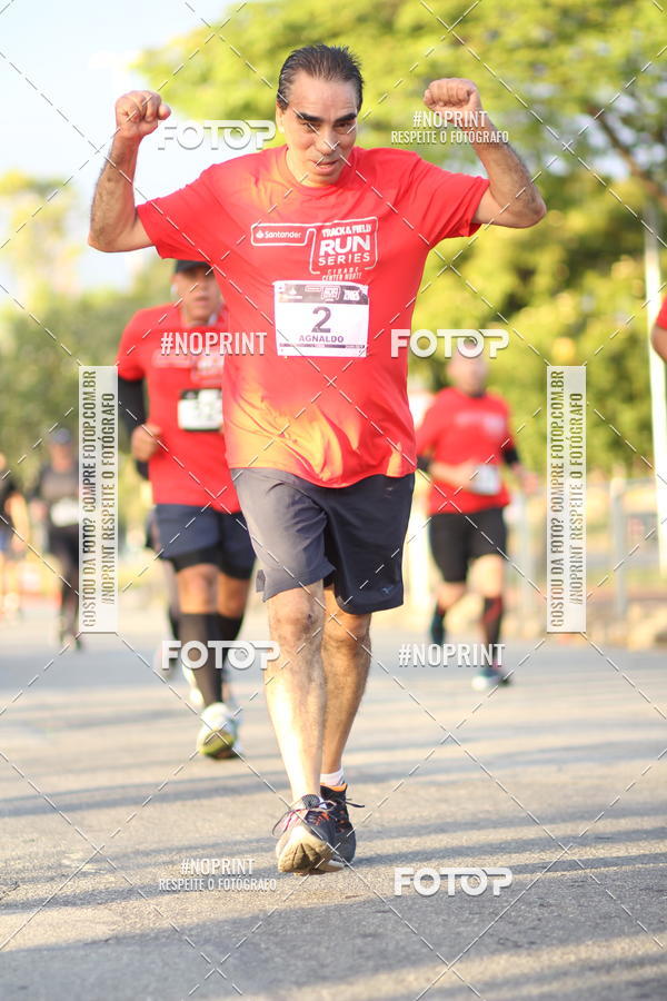 Buy your photos of the eventSantander Track&Field Run Series - Cidade Center Norte on Fotop