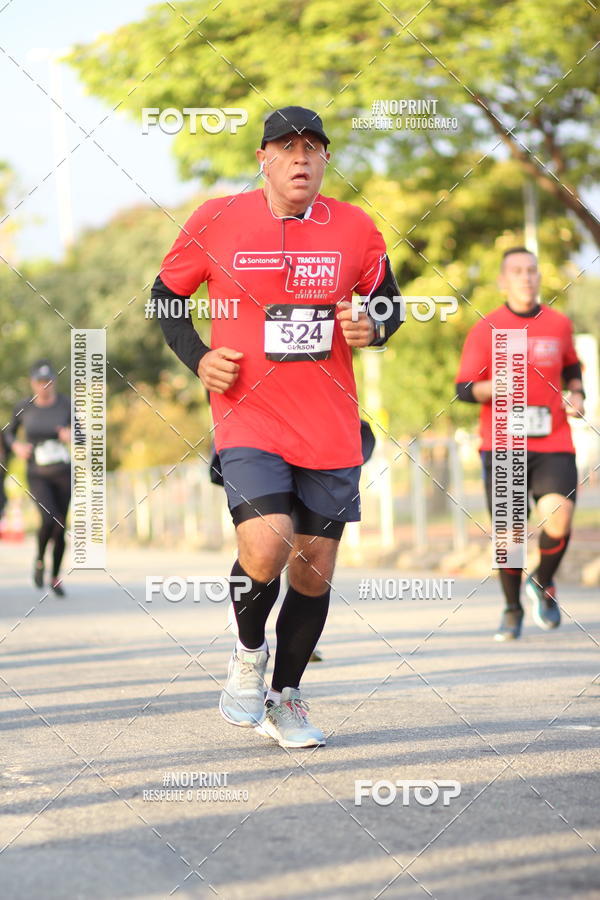 Buy your photos of the eventSantander Track&Field Run Series - Cidade Center Norte on Fotop