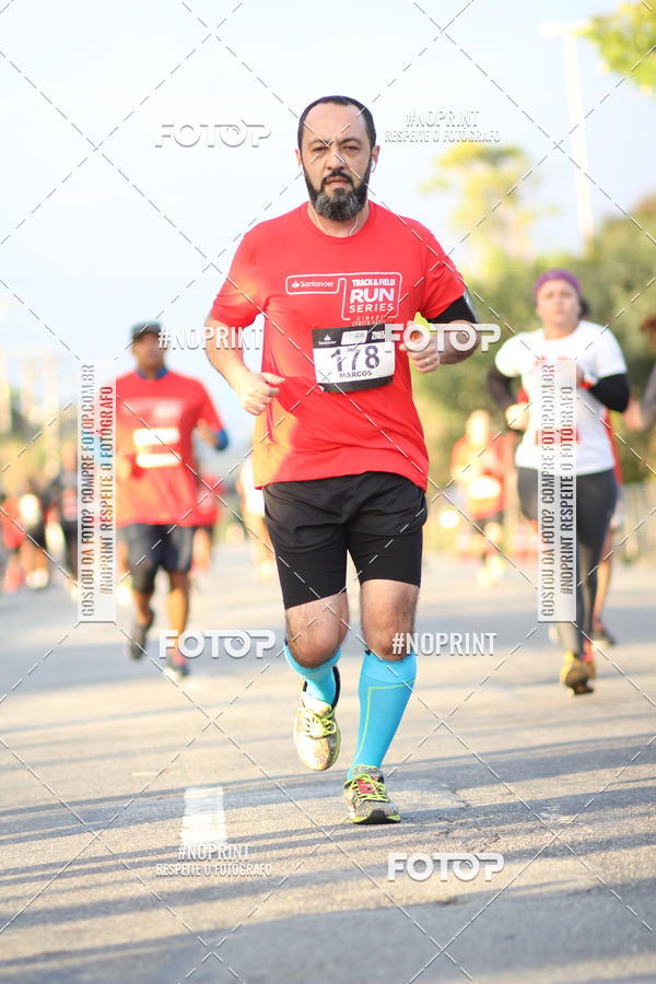 Buy your photos of the eventSantander Track&Field Run Series - Cidade Center Norte on Fotop