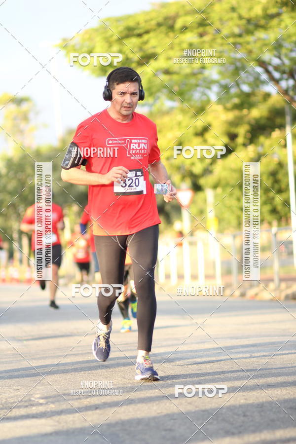 Buy your photos of the eventSantander Track&Field Run Series - Cidade Center Norte on Fotop