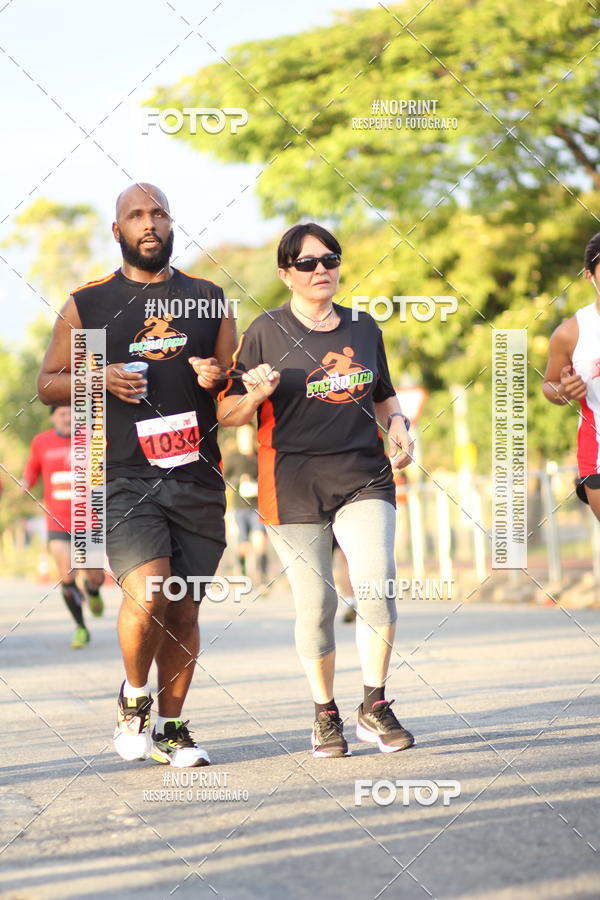 Buy your photos of the eventSantander Track&Field Run Series - Cidade Center Norte on Fotop