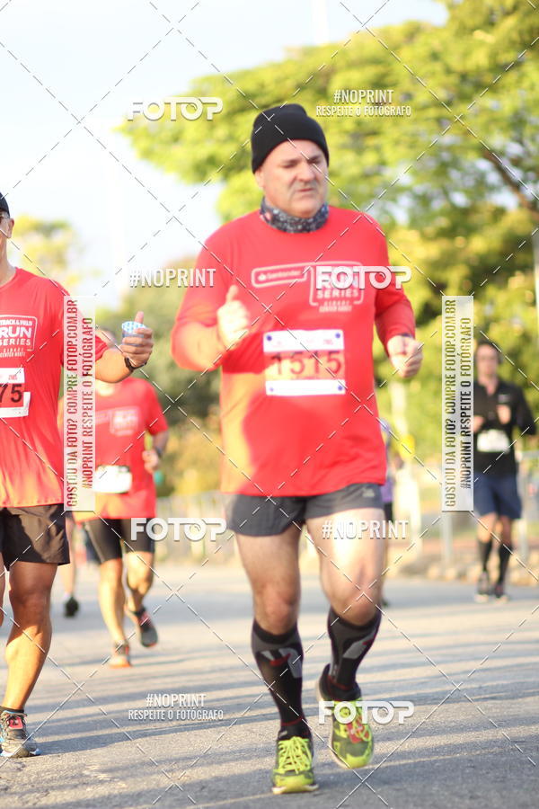 Buy your photos of the eventSantander Track&Field Run Series - Cidade Center Norte on Fotop