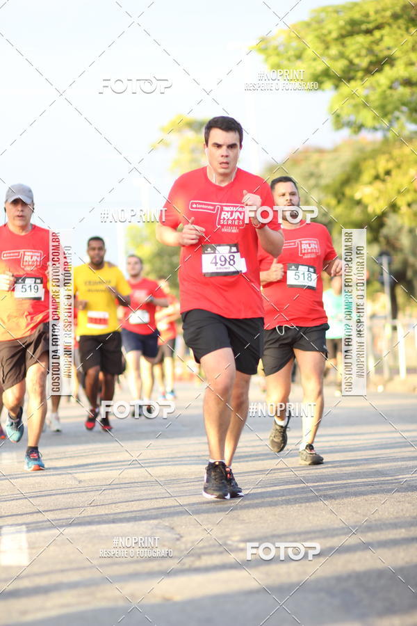 Buy your photos of the eventSantander Track&Field Run Series - Cidade Center Norte on Fotop