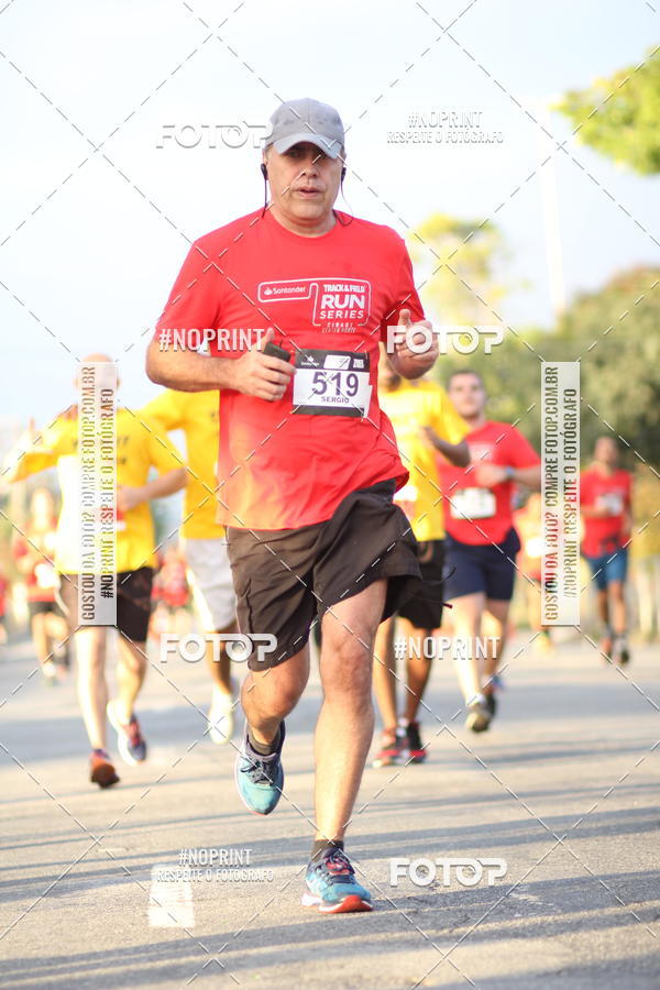 Buy your photos of the eventSantander Track&Field Run Series - Cidade Center Norte on Fotop