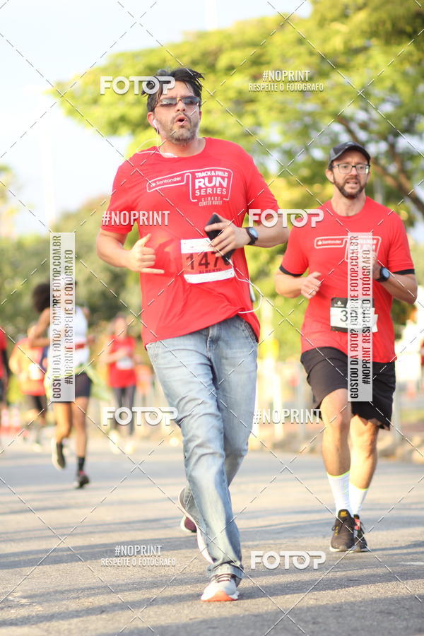 Buy your photos of the eventSantander Track&Field Run Series - Cidade Center Norte on Fotop