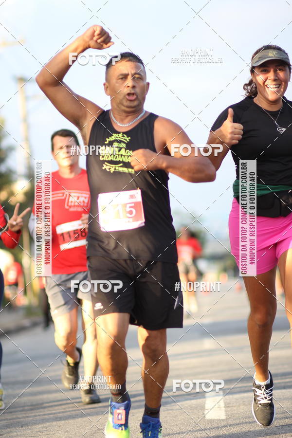 Achetez vos photos de l'vnementSantander Track&Field Run Series - Cidade Center Norte sur Fotop