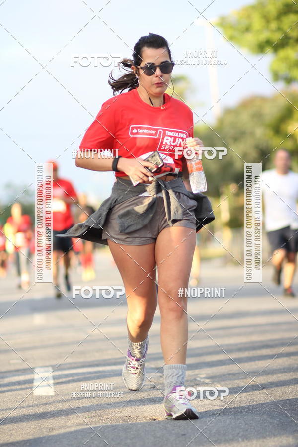 Achetez vos photos de l'vnementSantander Track&Field Run Series - Cidade Center Norte sur Fotop