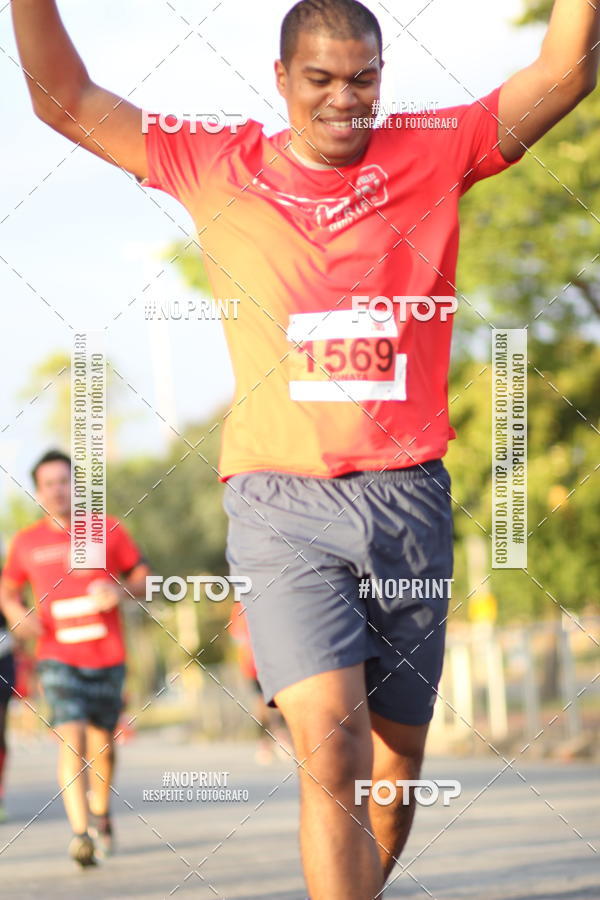 Achetez vos photos de l'vnementSantander Track&Field Run Series - Cidade Center Norte sur Fotop