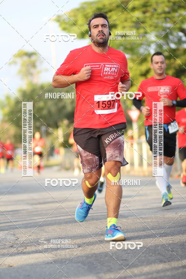 Buy your photos of the eventSantander Track&Field Run Series - Cidade Center Norte on Fotop