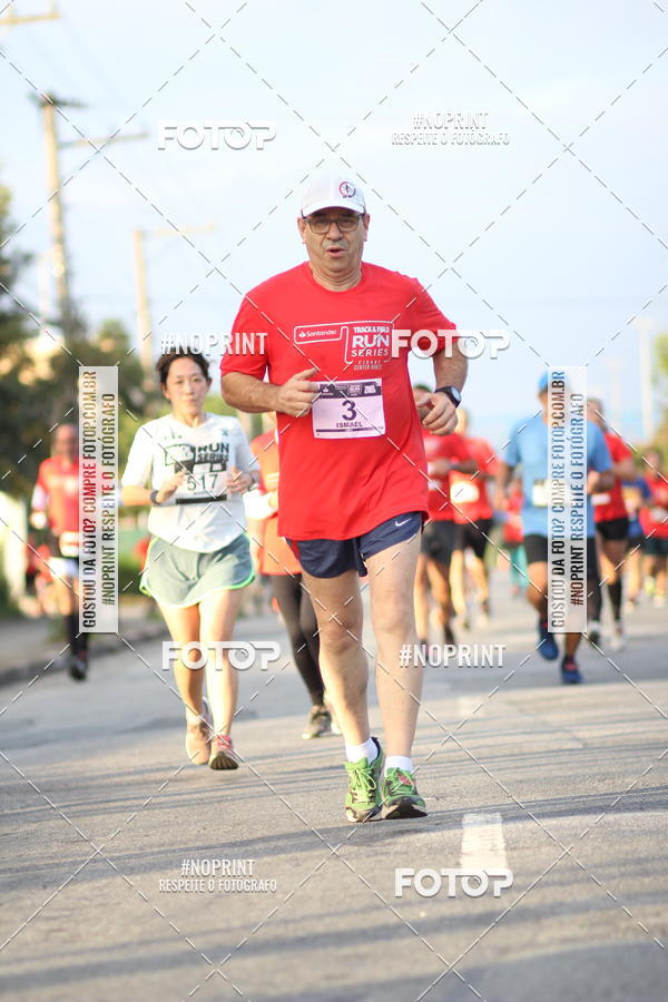 Compra tus fotos del eventoSantander Track&Field Run Series - Cidade Center Norte En Fotop