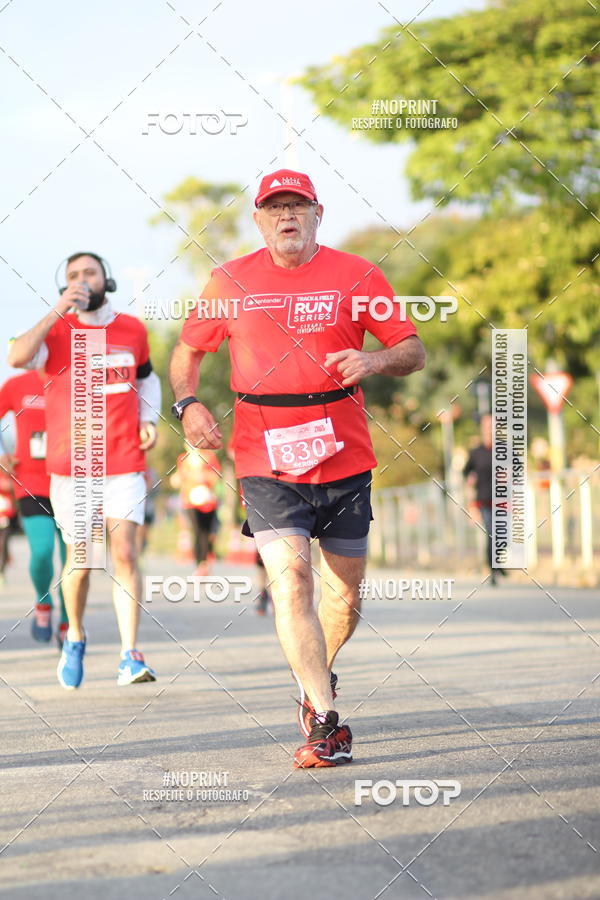 Buy your photos of the eventSantander Track&Field Run Series - Cidade Center Norte on Fotop