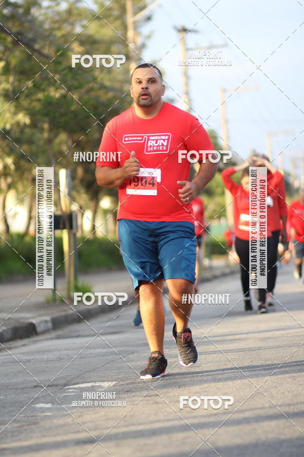 Compre suas fotos do eventoSantander Track&Field Run Series - Cidade Center Norte no Fotop