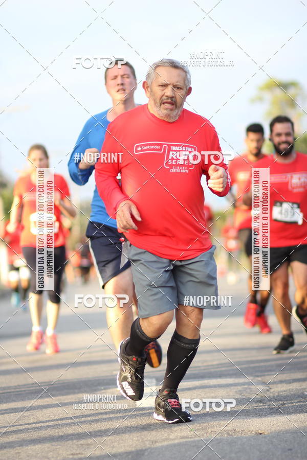 Compre suas fotos do eventoSantander Track&Field Run Series - Cidade Center Norte no Fotop