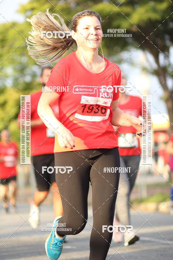 Compre suas fotos do eventoSantander Track&Field Run Series - Cidade Center Norte no Fotop