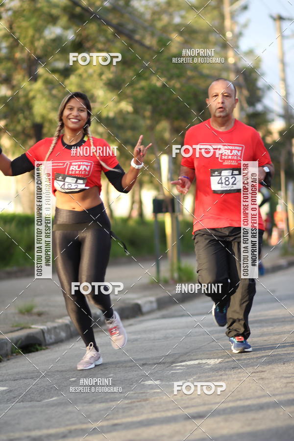 Compra tus fotos del eventoSantander Track&Field Run Series - Cidade Center Norte En Fotop