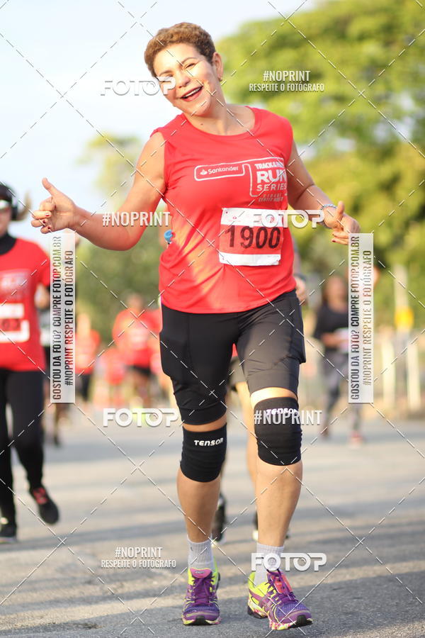 Compra tus fotos del eventoSantander Track&Field Run Series - Cidade Center Norte En Fotop