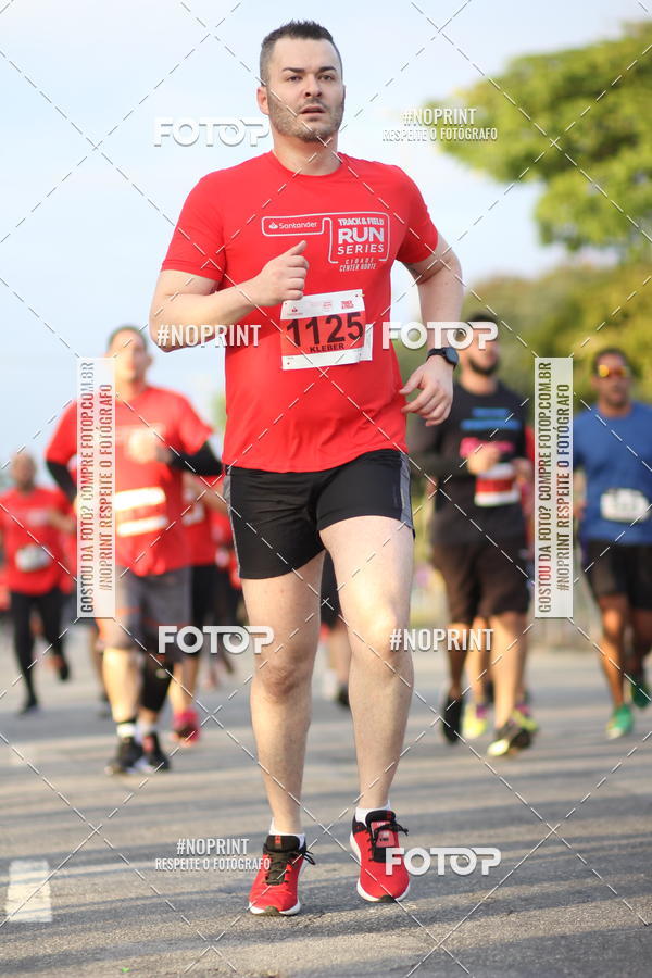 Buy your photos of the eventSantander Track&Field Run Series - Cidade Center Norte on Fotop