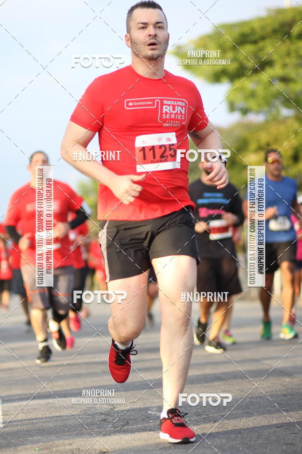 Buy your photos of the eventSantander Track&Field Run Series - Cidade Center Norte on Fotop