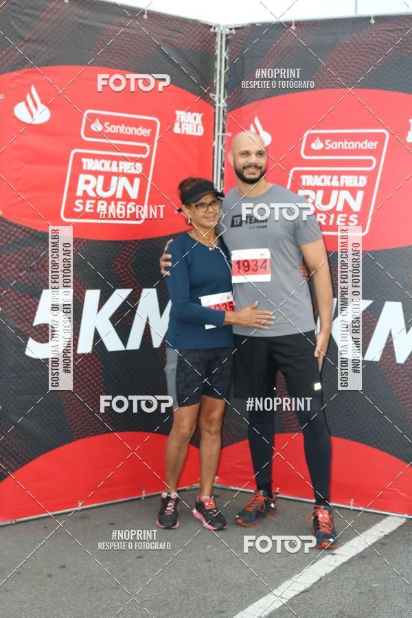 Buy your photos of the eventSantander Track&Field Run Series - Cidade Center Norte on Fotop