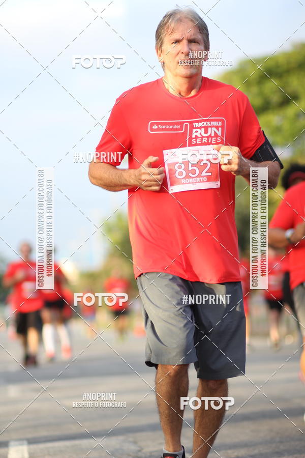 Buy your photos of the eventSantander Track&Field Run Series - Cidade Center Norte on Fotop