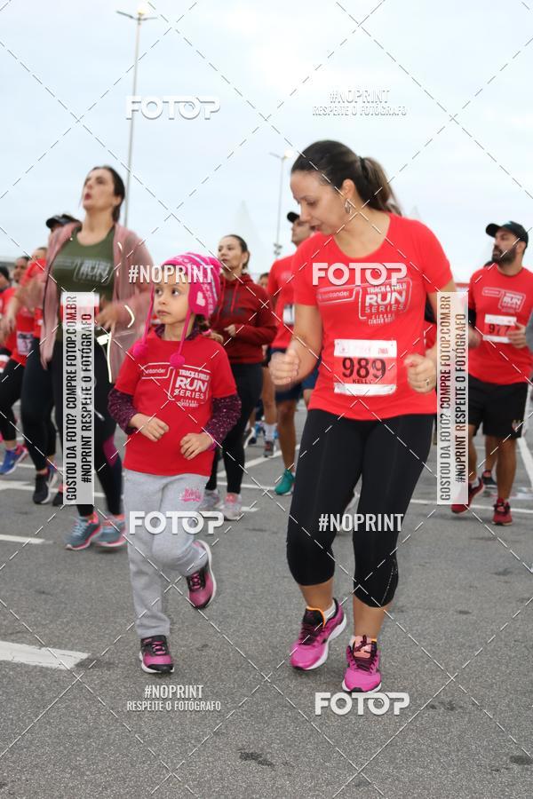 Buy your photos of the eventSantander Track&Field Run Series - Cidade Center Norte on Fotop
