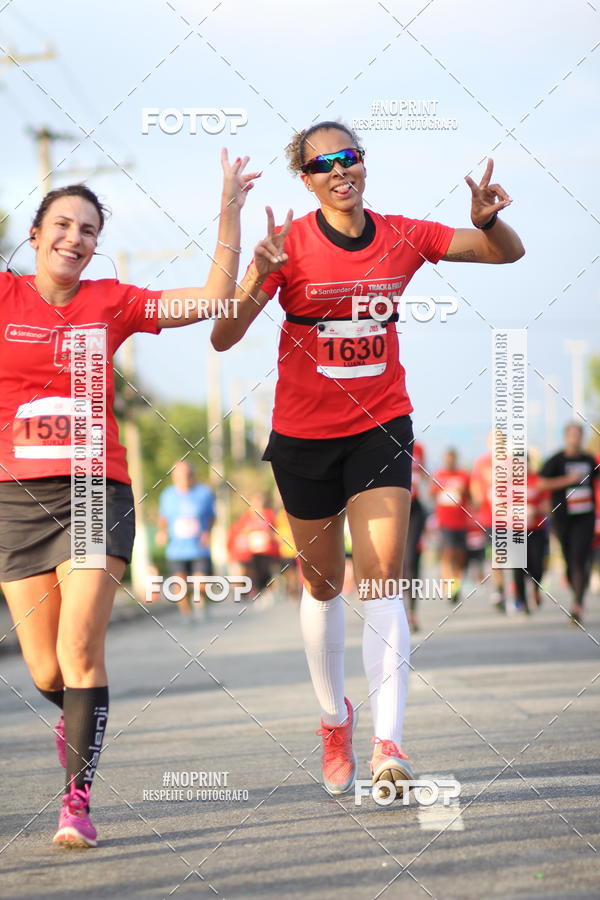 Compre as suas fotos do eventoSantander Track&Field Run Series - Cidade Center Norte no Fotop