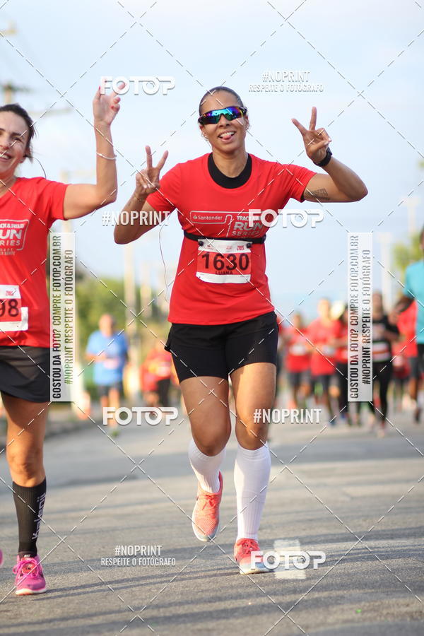 Compre as suas fotos do eventoSantander Track&Field Run Series - Cidade Center Norte no Fotop
