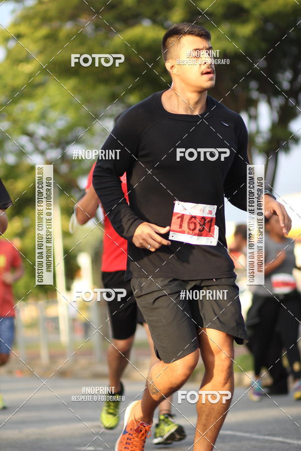 Compre as suas fotos do eventoSantander Track&Field Run Series - Cidade Center Norte no Fotop