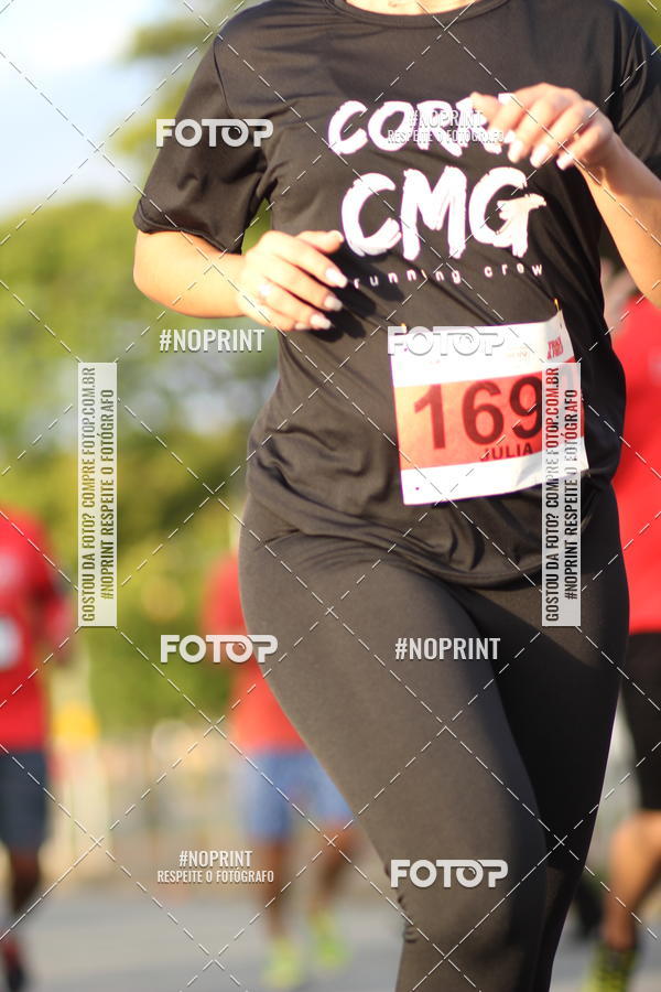 Compre as suas fotos do eventoSantander Track&Field Run Series - Cidade Center Norte no Fotop
