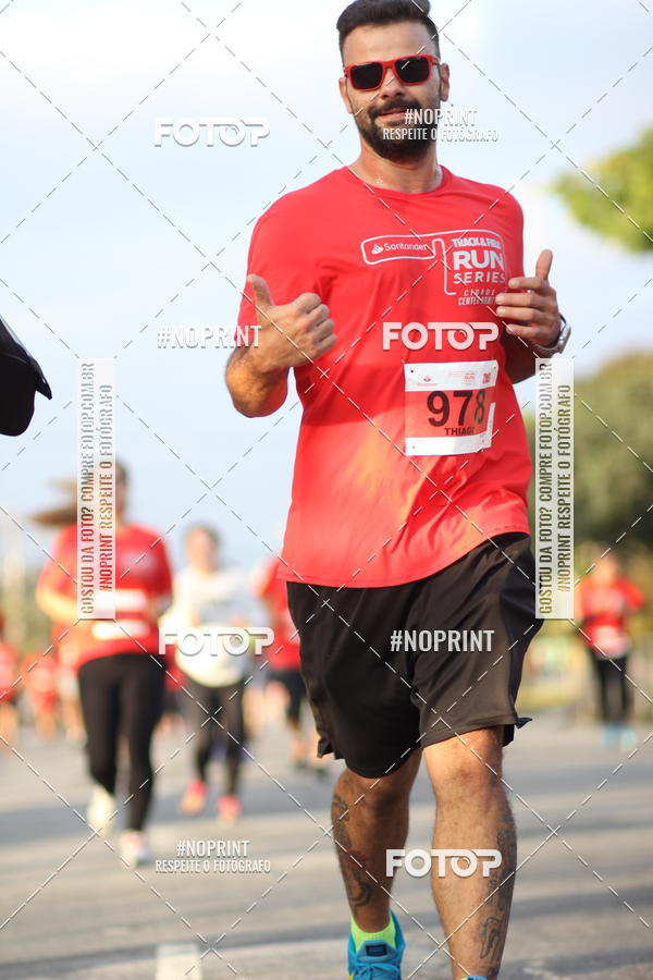 Compre as suas fotos do eventoSantander Track&Field Run Series - Cidade Center Norte no Fotop