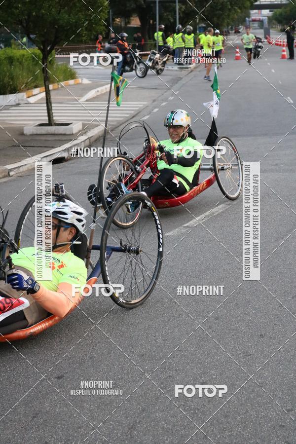 Buy your photos of the eventSantander Track&Field Run Series - Cidade Center Norte on Fotop