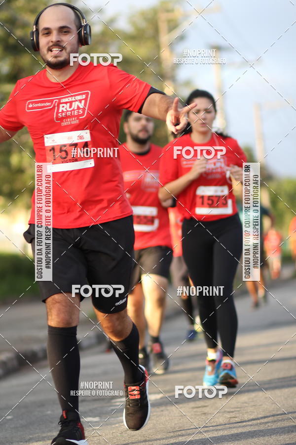 Compre as suas fotos do eventoSantander Track&Field Run Series - Cidade Center Norte no Fotop